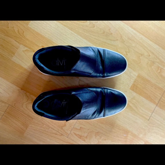 Calvin Klein Casual Dress Sneakers - Picture 2 of 5